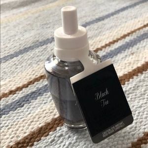 NWT Wallflower Fragrance Refill